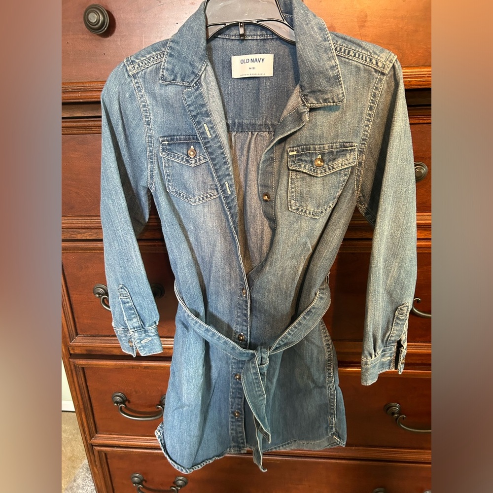 Old Navy blue jeans dress for kids size M (8)